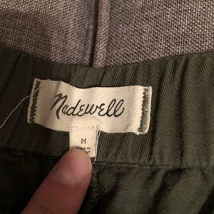 Madewell olive green pull on shorts size medium